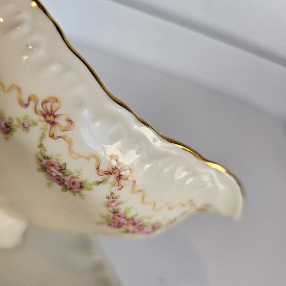 Theodore Haviland New York LOUISE Gravy Boat w/Plate Porcelain China Made in USA - Picture 3 of 4